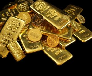 En la actualidad, hay diversas maneras de invertir en oro a través de instrumentos financieros, además del oro físico, cada una con sus propias ventajas y desventajas.
